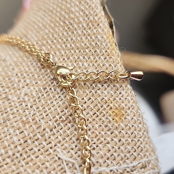 Neck Party 2 necklaces looks like 5! - Picture 3 of 8